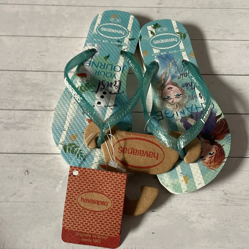 New Havaianas frozen flip flops. Size 11/12